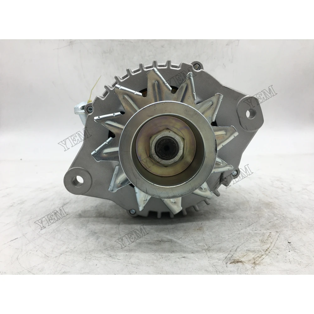 For Isuzu 4HK1 Alternator High Quality Engine Parts 2