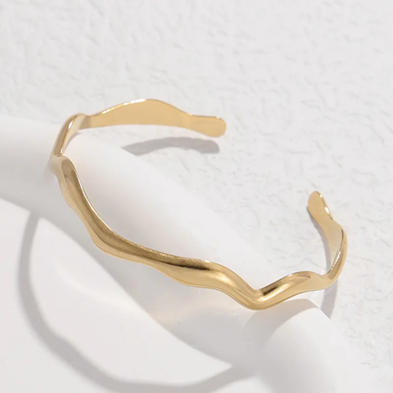 Simple New Design Irregular Wave Shaped Stainless Steel Bracelets for Women Ins Fashion Jewelry Bracelet Accessories