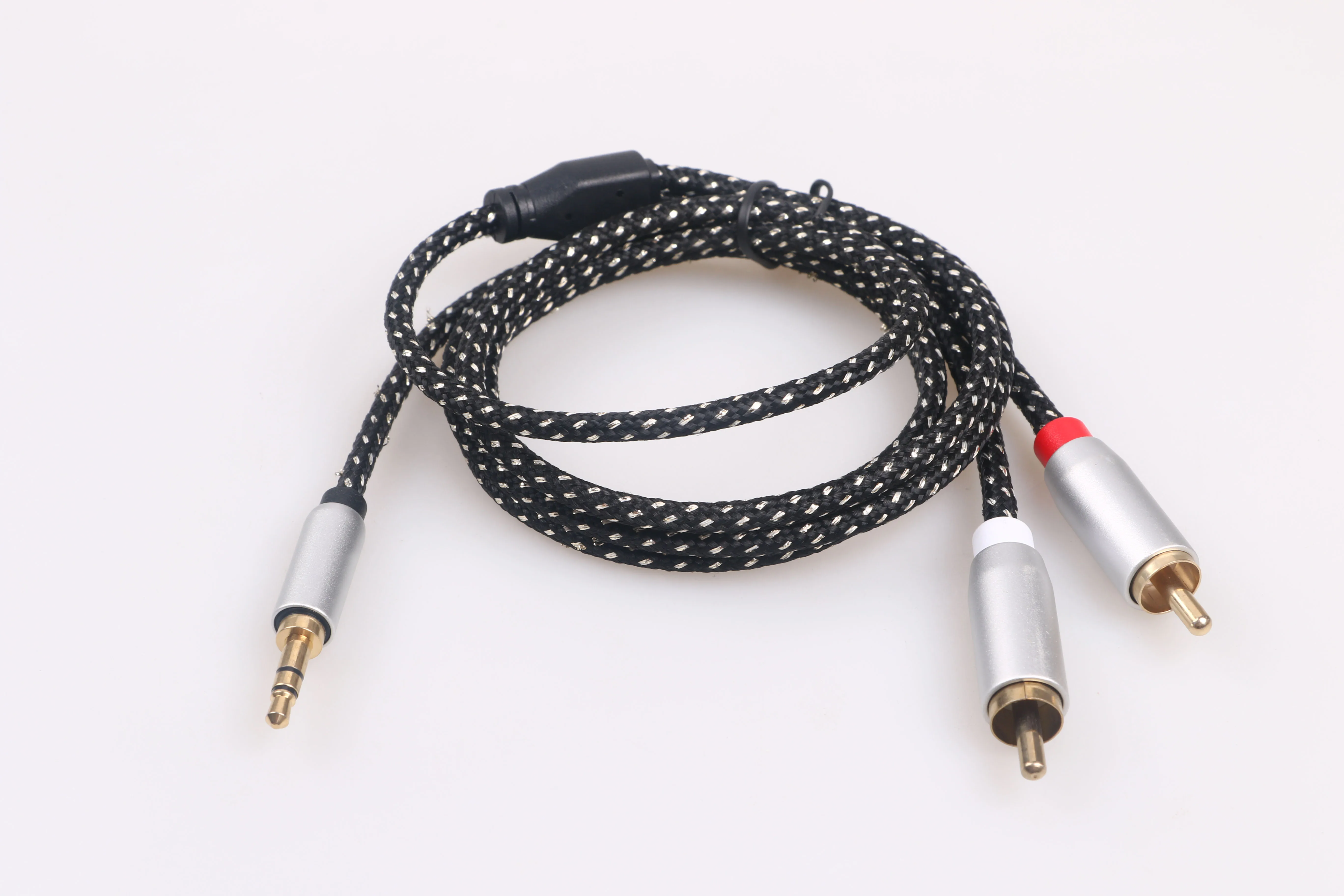 Cavo audio doppio loto da 3,5 mm a 2RCA Cavo adattatore telefonico Connessione audio Jack da 3,5 mm maschio a Rca Video Av 3 5 C Splter