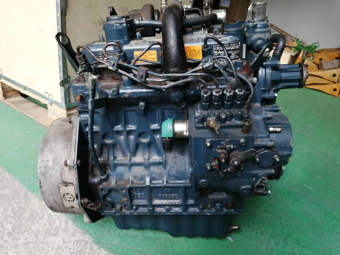Engine Parts V2403 V2203 D1105 V2003 V3800 Complete Engine Assy V2607 D902 D1703 V1305 V3300 Original Used V1505  Engine Assy