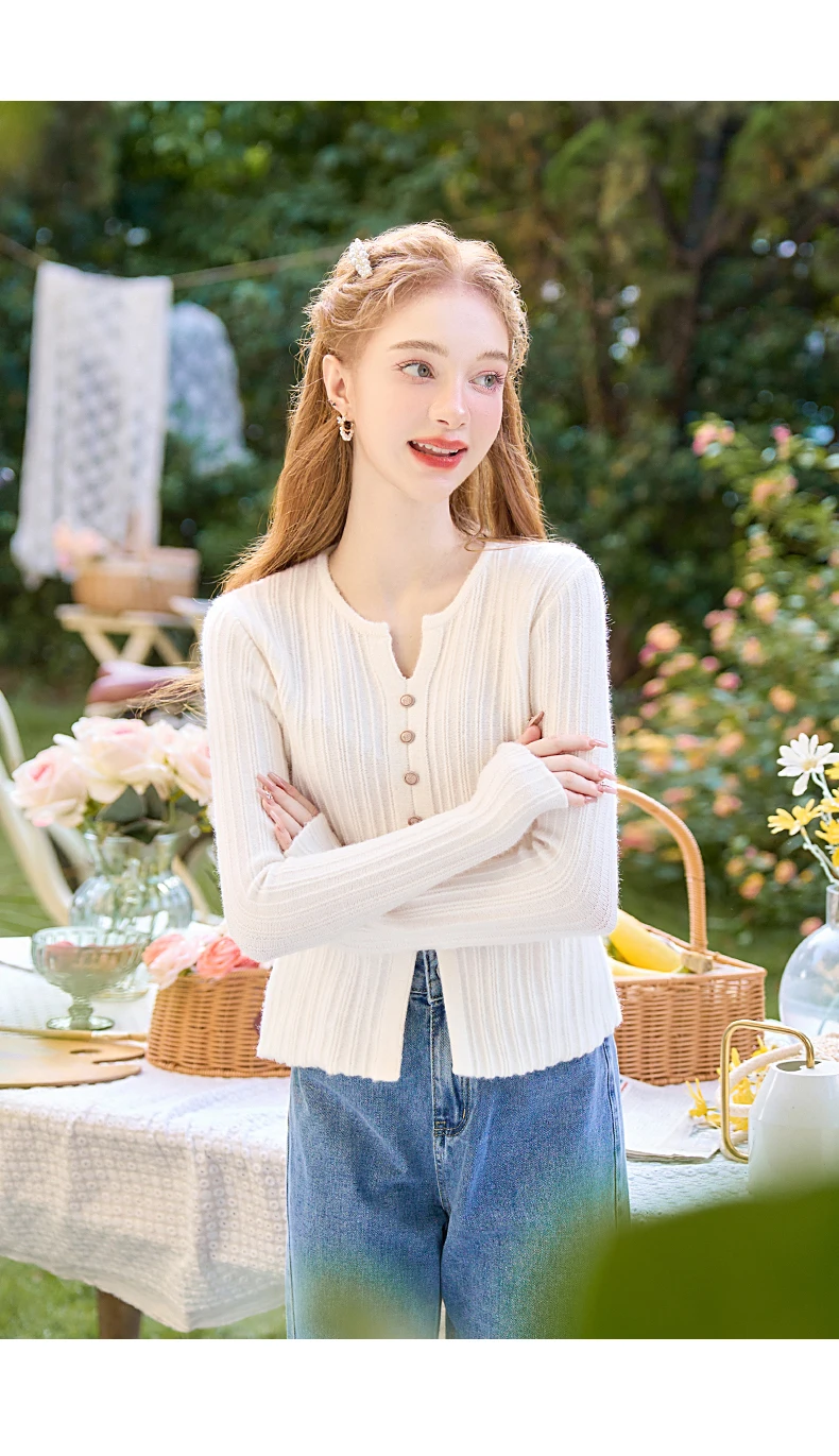 Women's Spring Autumn Sweet Apricot sweater Slim and chic inside match  Base top sweater