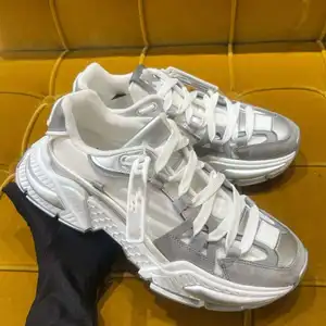 New Thick Sole Dad Shoes Color Block Design Leather Upper for Casual Sports