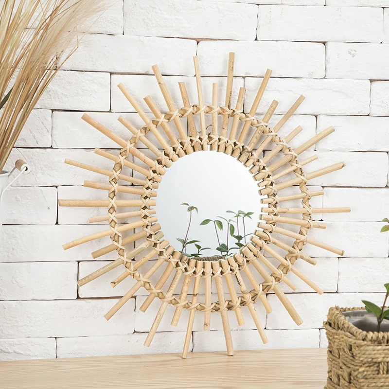 Декоративное зеркало в нордическом стиле