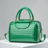 verde oscuro