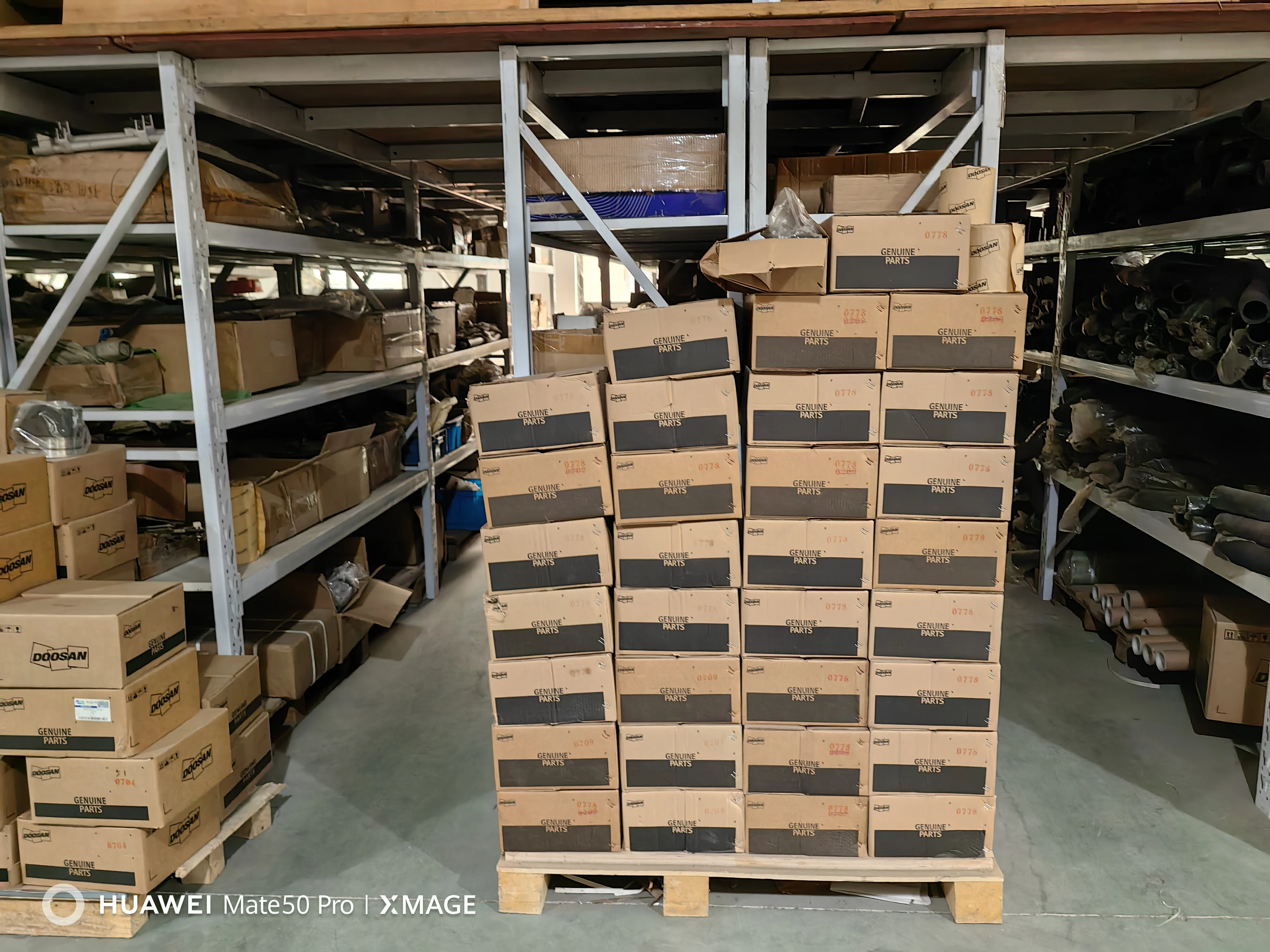 デミオ DJLFS リアアクスルビーム 15S D23H-28-B0X 41W（Engine Parts  