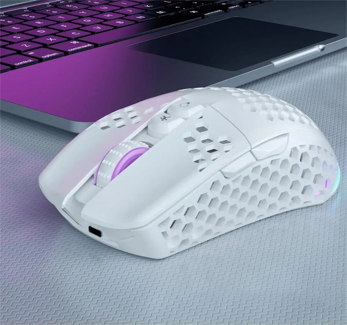 Programmable White Mouse Wireless Lightweight RGB Honeycomb Design Wireless Chargeable