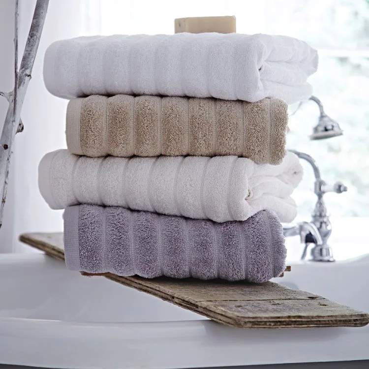 White Hotel Spa Towel Set Custom Cotton Ribbed Bath Towels