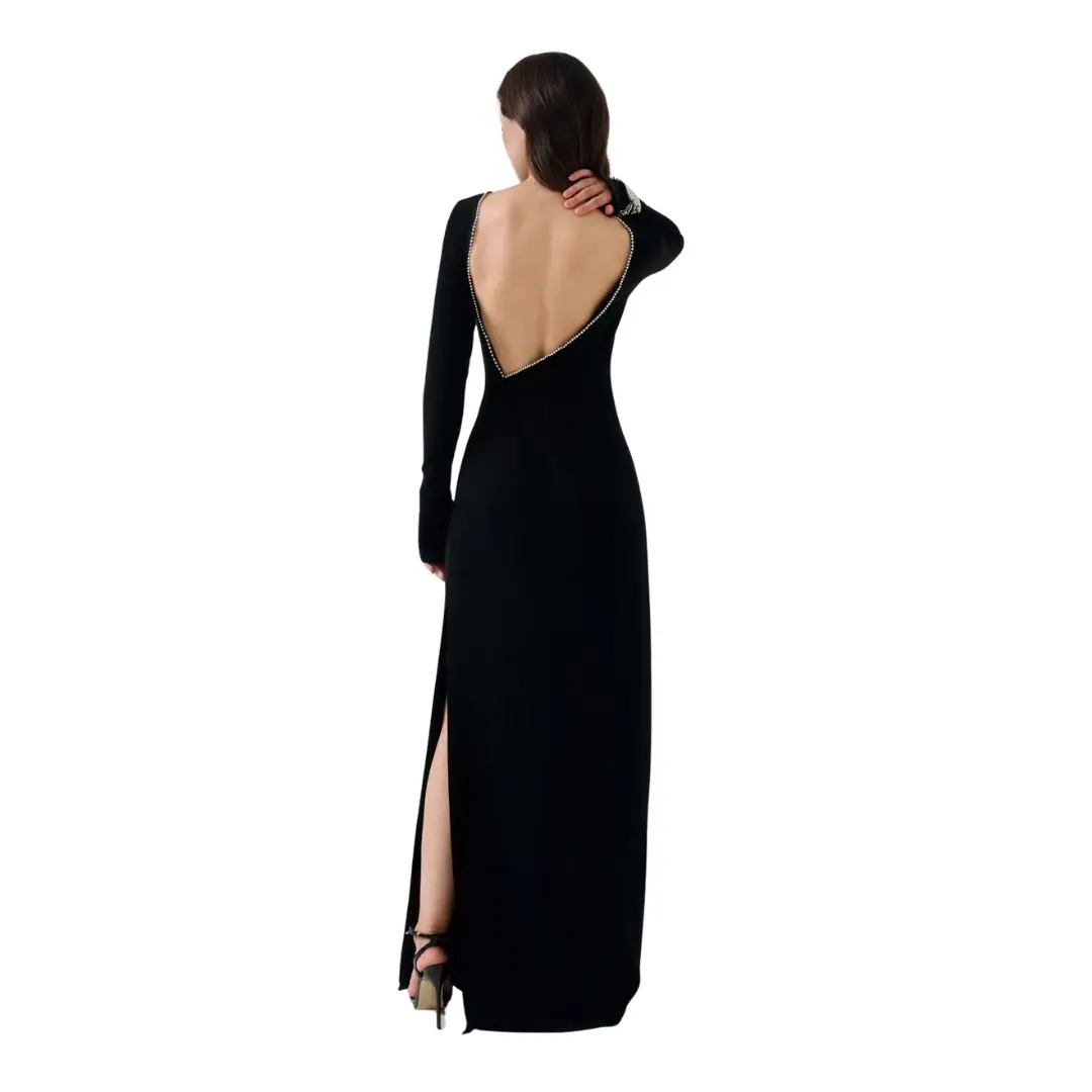 lady in long black dress Black Long Dress – ALBINA DYLA