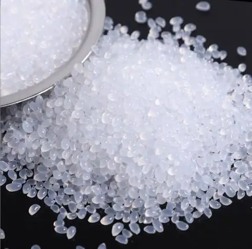 Превосходные УФ и устойчивые к атмосферным воздействиям гранулы TPV частицы 20-90 shore A TPE материал