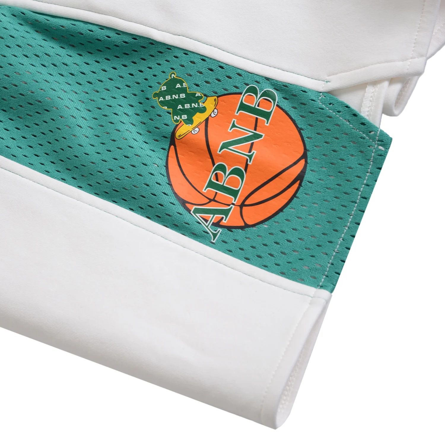 Мужские сетчатые шорты с вышивкой