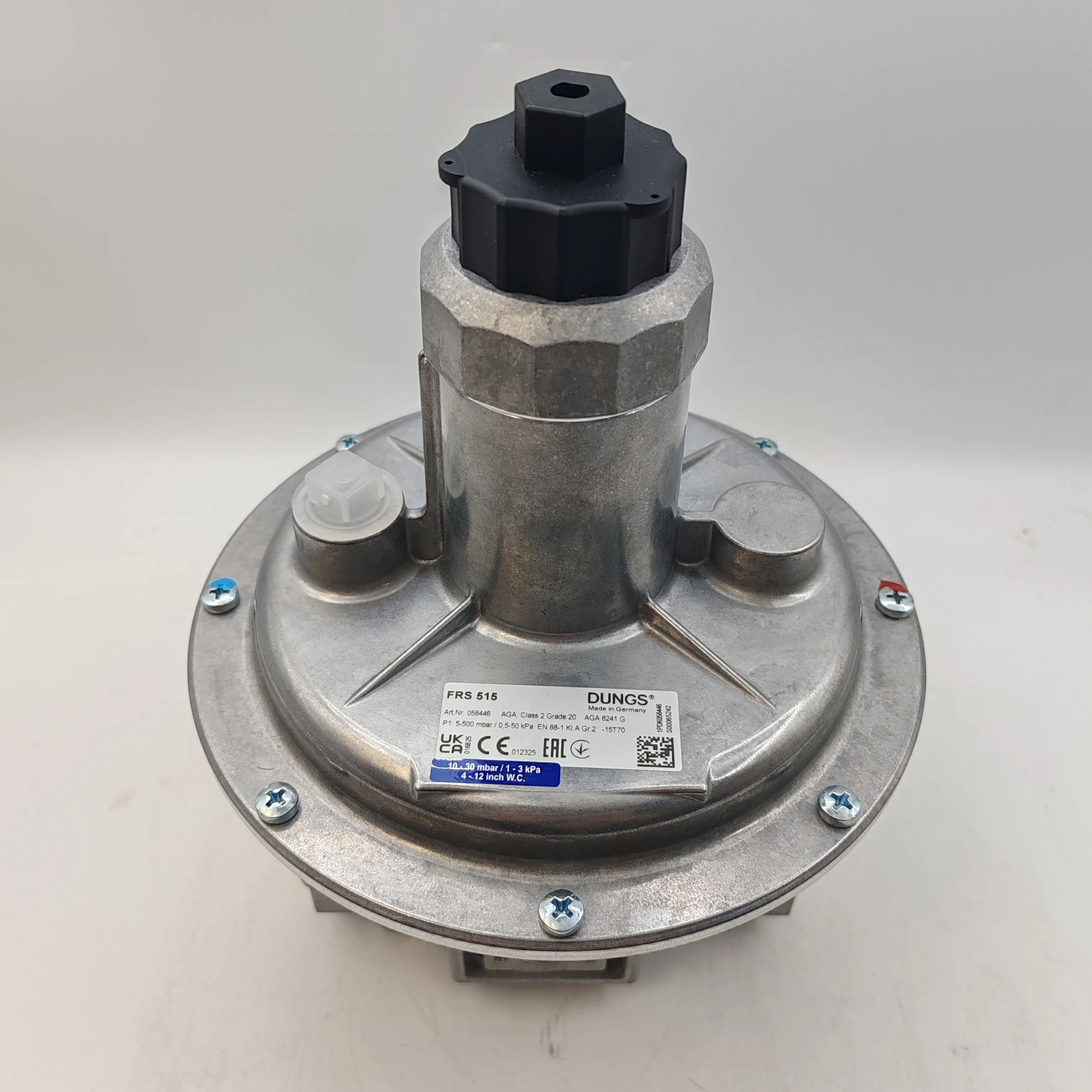Regulador de presin DUNGS FRS 515 equipado con un diafragma equilibrado de  prepresin y un diafragma de seguridad