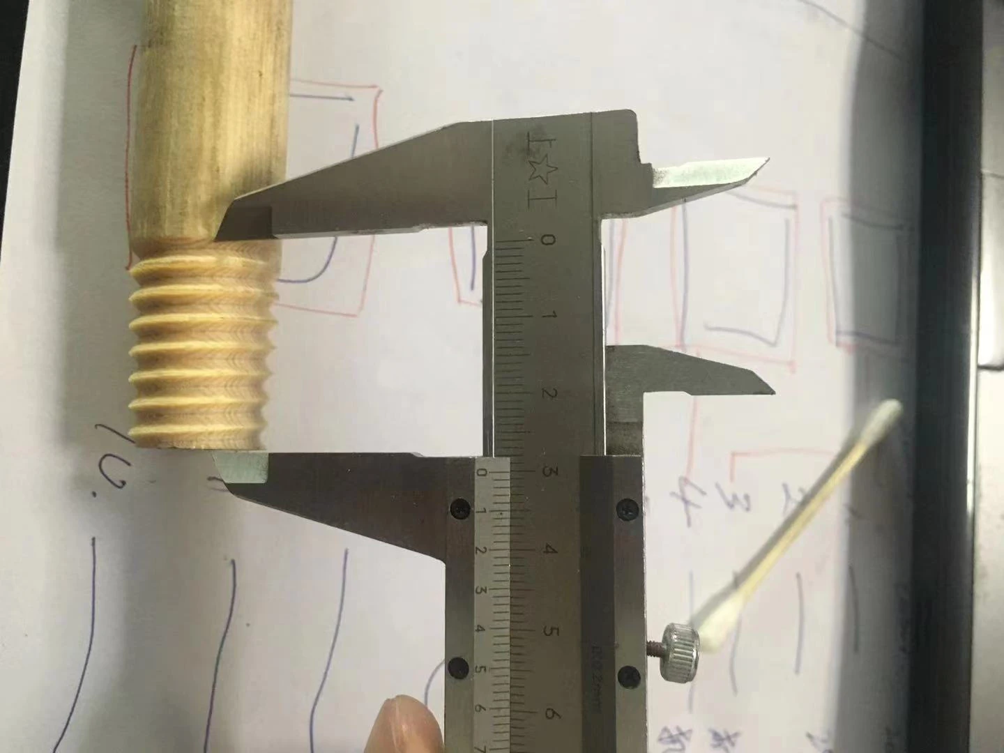 Automatic Rounding Wood Stick Screw Cutting Machine