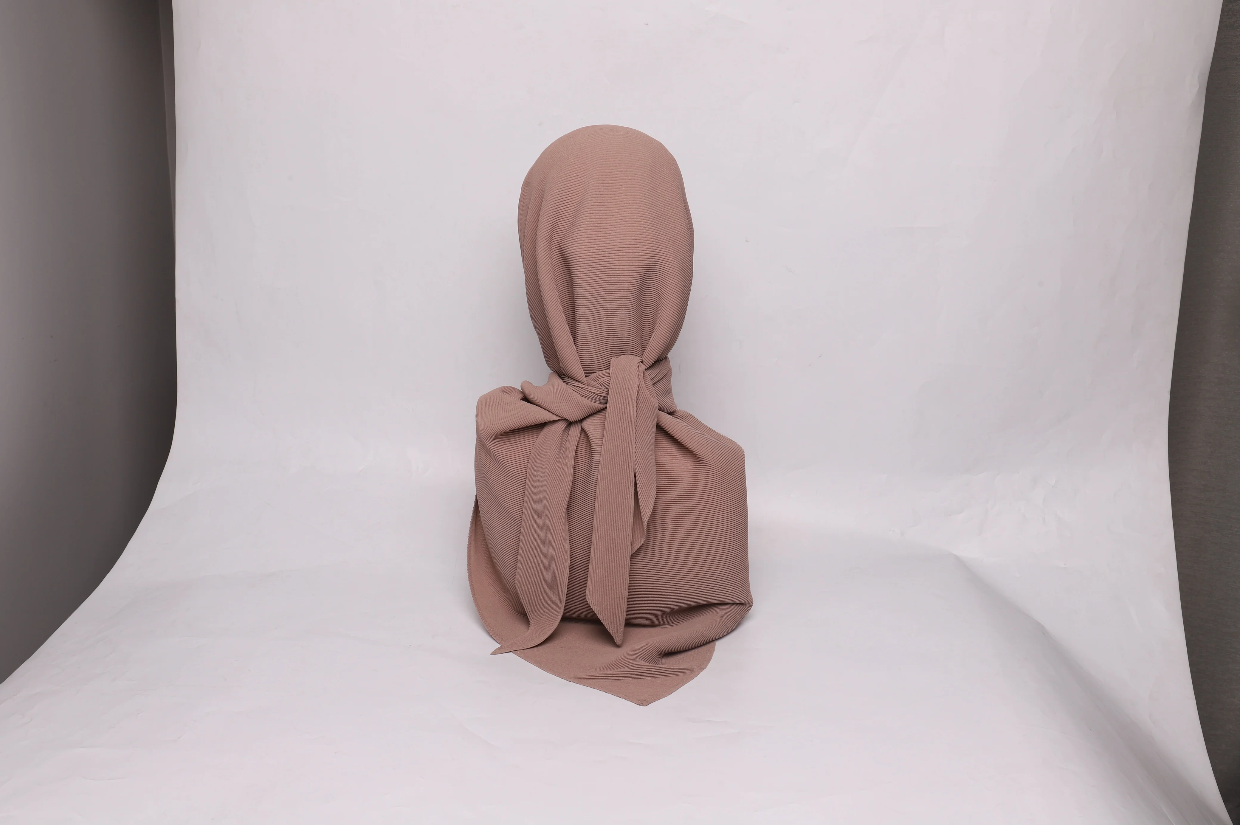 Custom Mini Pleated Triangle Chiffon Shawl Instant Attached Inner Women Hijab Scarves Easy to Wear