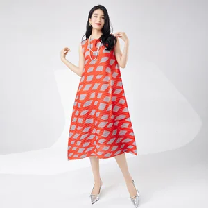 Factory Wholesale Classic Casual Sleeveless Dress Pleated Women's Miyake Printed Dress Loose Plus Size for Summer