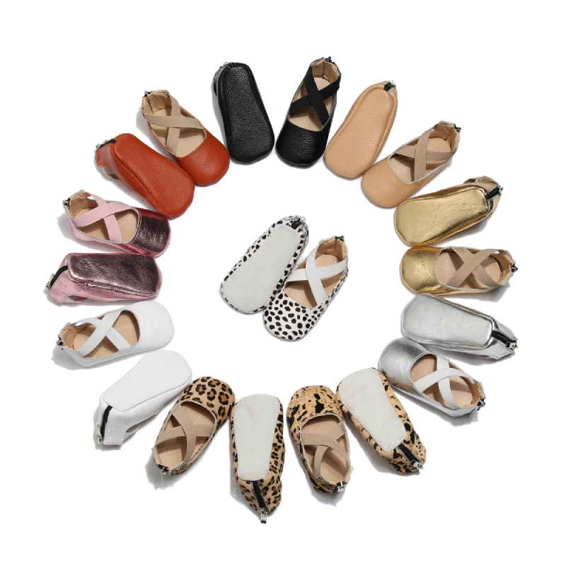 Мокасины из натуральной кожи с логотипом на заказ, детская обувь без шнуровки, на плоской мягкой подошве, обувь для первых шагов, обувь для маленьких девочек