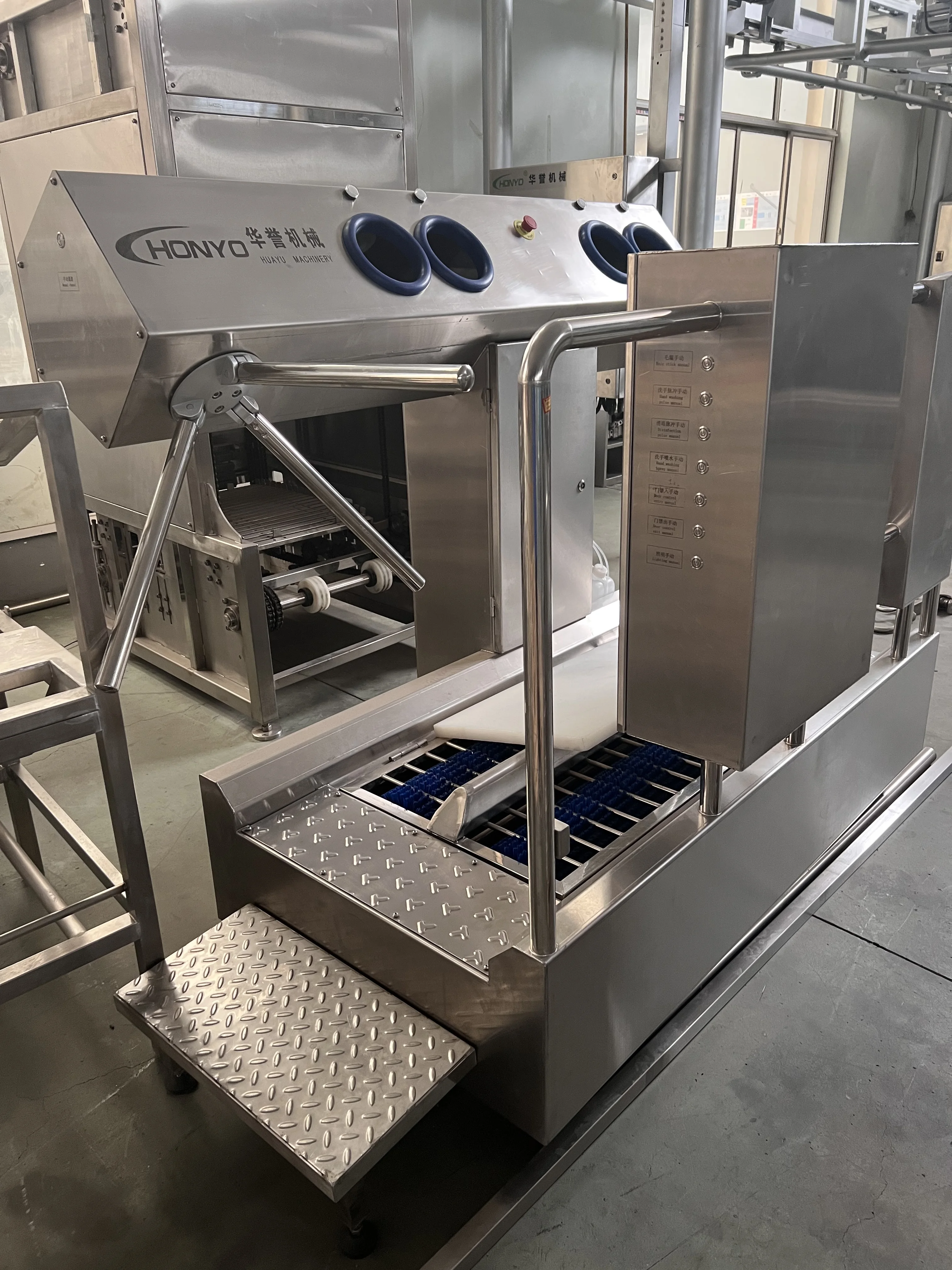 Industrial shoe washing and drying machine for slaughterhouse equipment and tools