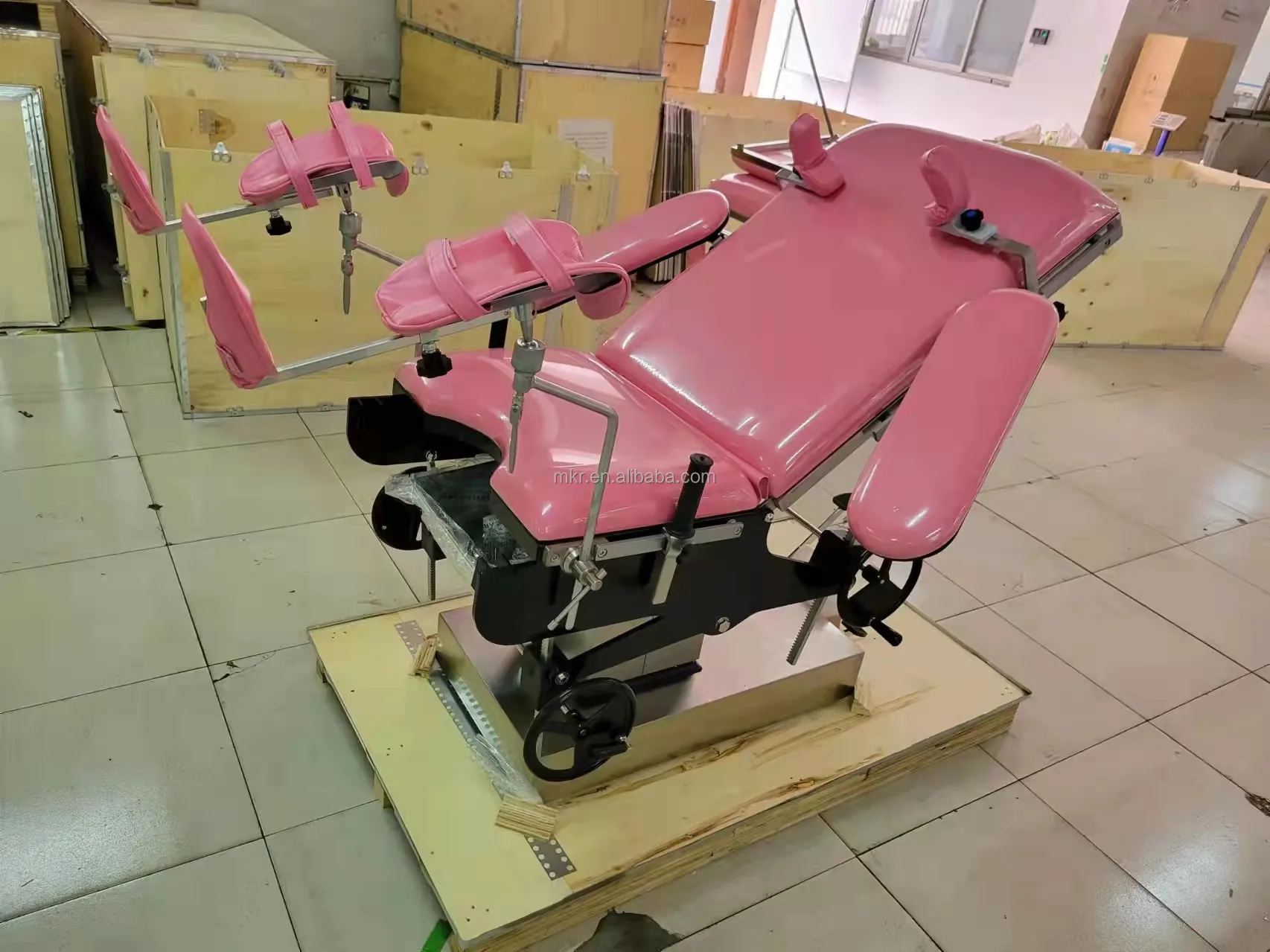 Hospital Medical Maternity Hydraulic Gynecological Bed Examination