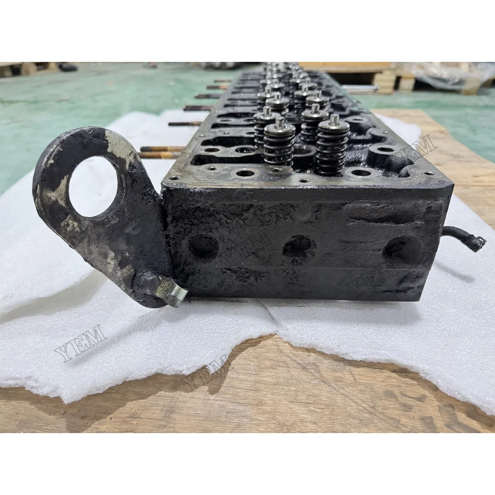 Cylinder Head Assy for Doosan DL06 Engine Rebuild Kit 3