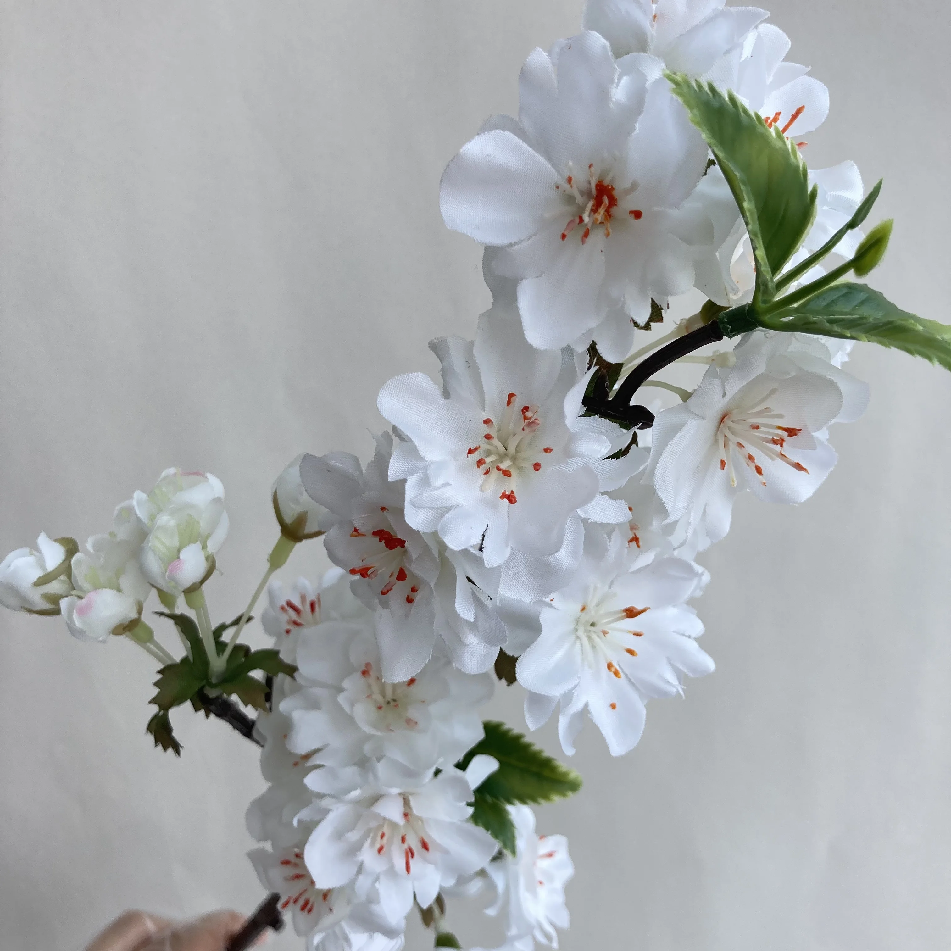 Flower゜・*:.。❁ The FTD® Happy Memories™ Standing Spray