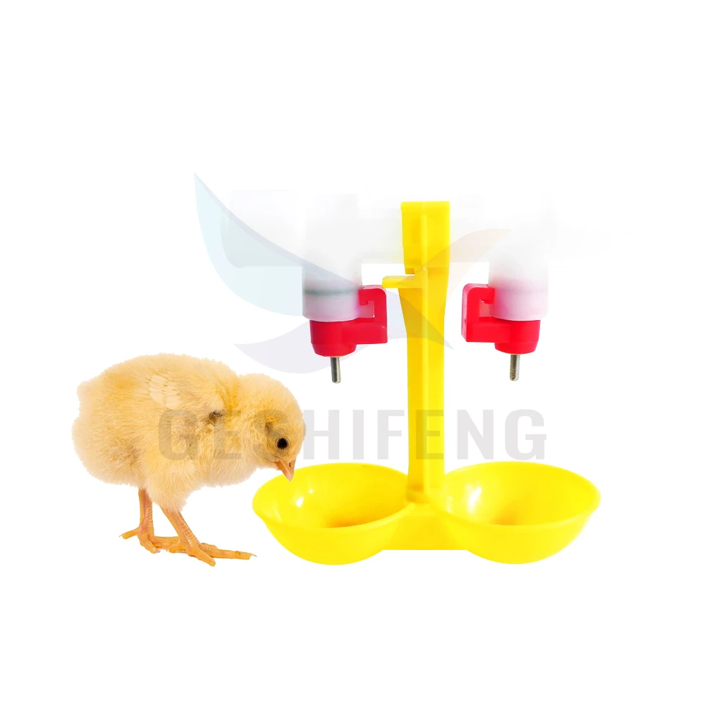 Пьющая чашка для курицы