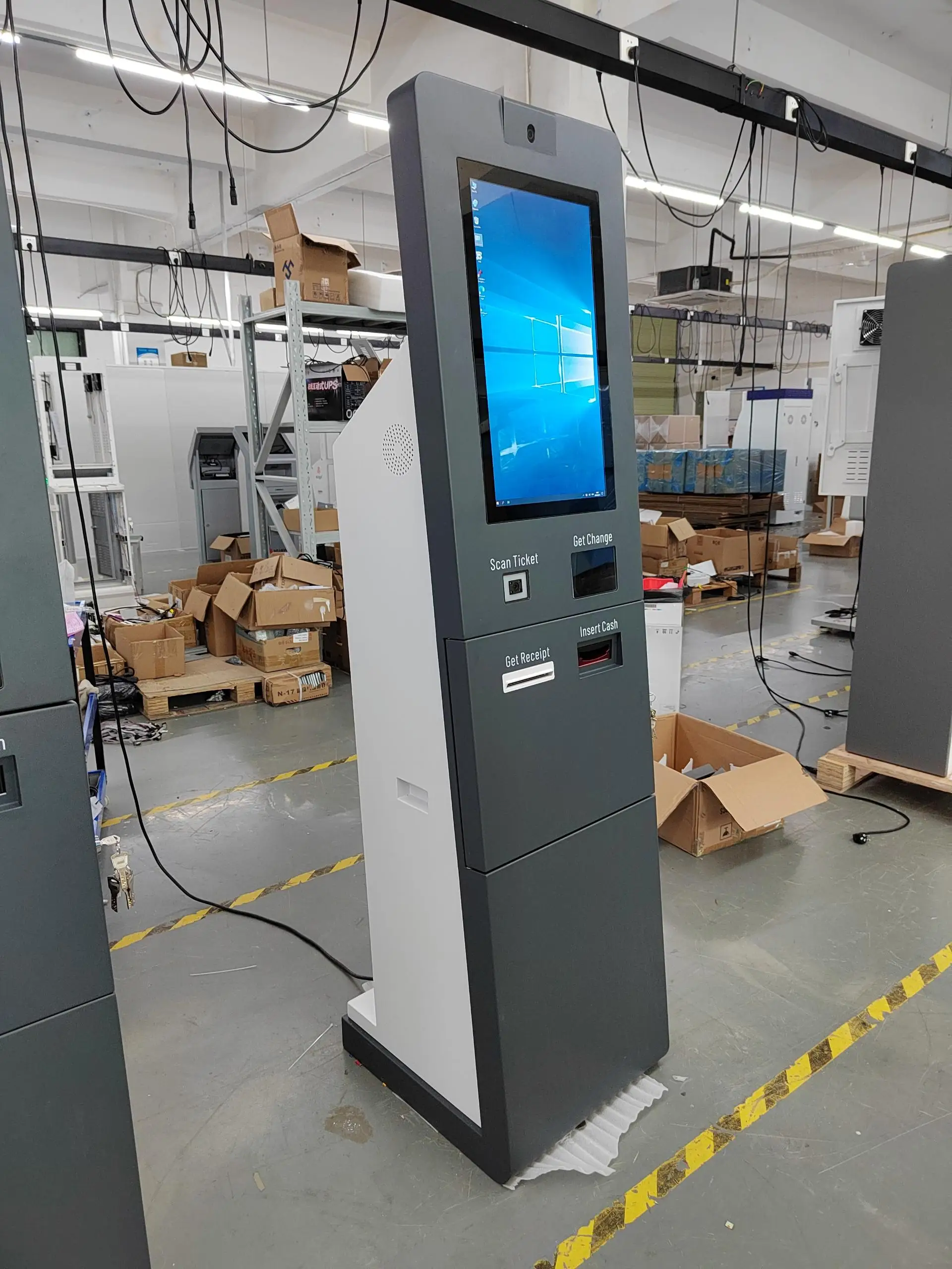Automated Car Parking Payment System Machine 21.5 Inch Parking Cash Bill Payment Kiosk Cash Recycler Machine Self Service Kiosk