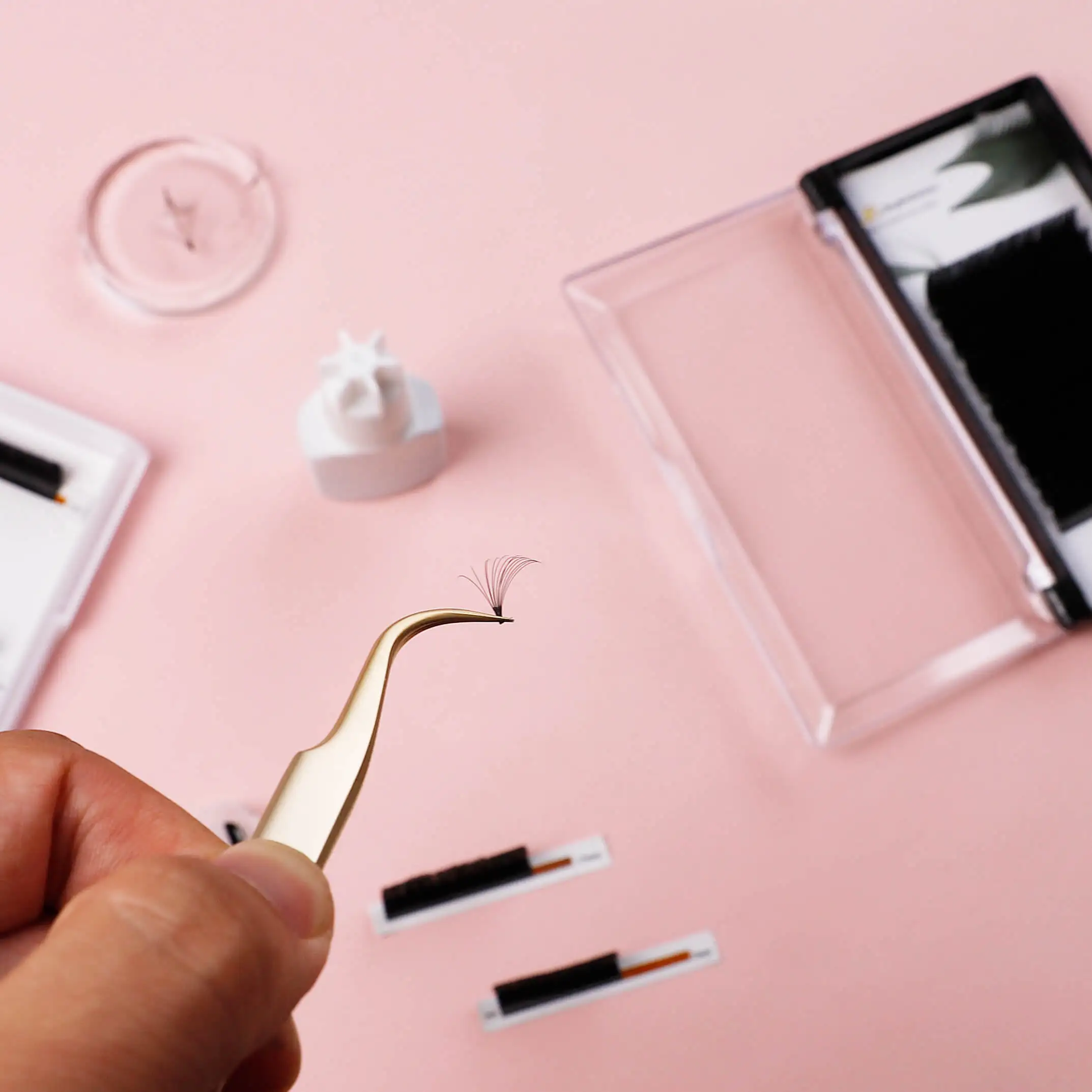 
 Фабричная оптовая цена быстрое цветение простое наращивание ресниц  