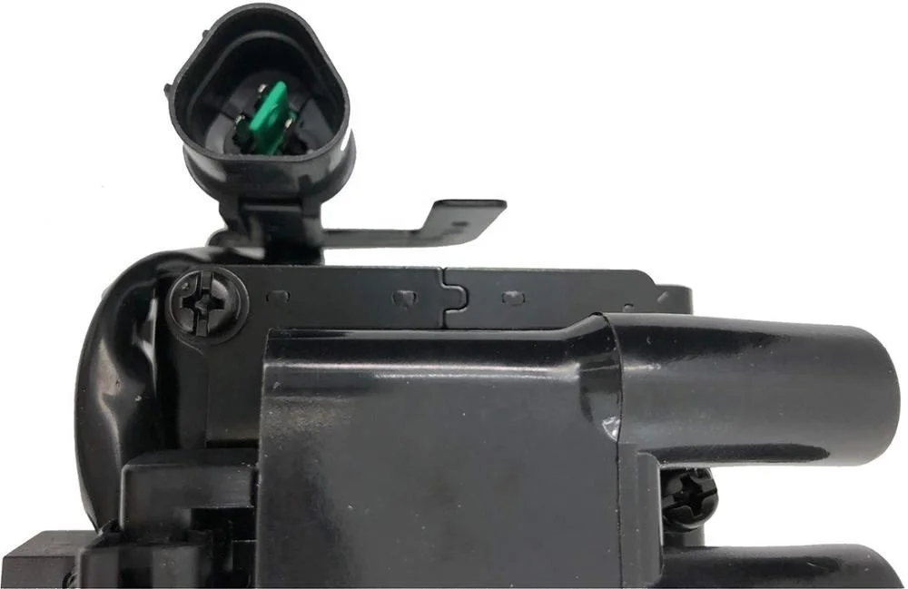 Ignition Coil  for 1998-2002 H-YUND-AI ATOS/ATOZ/SANTRO XING 2730102630 2730102800 2731002620 2731002630   0986221005
