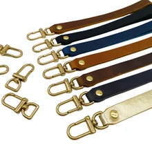 Promotional Luxury Keychain Custom Engraving Logo Crazy Horse Leather Keychains