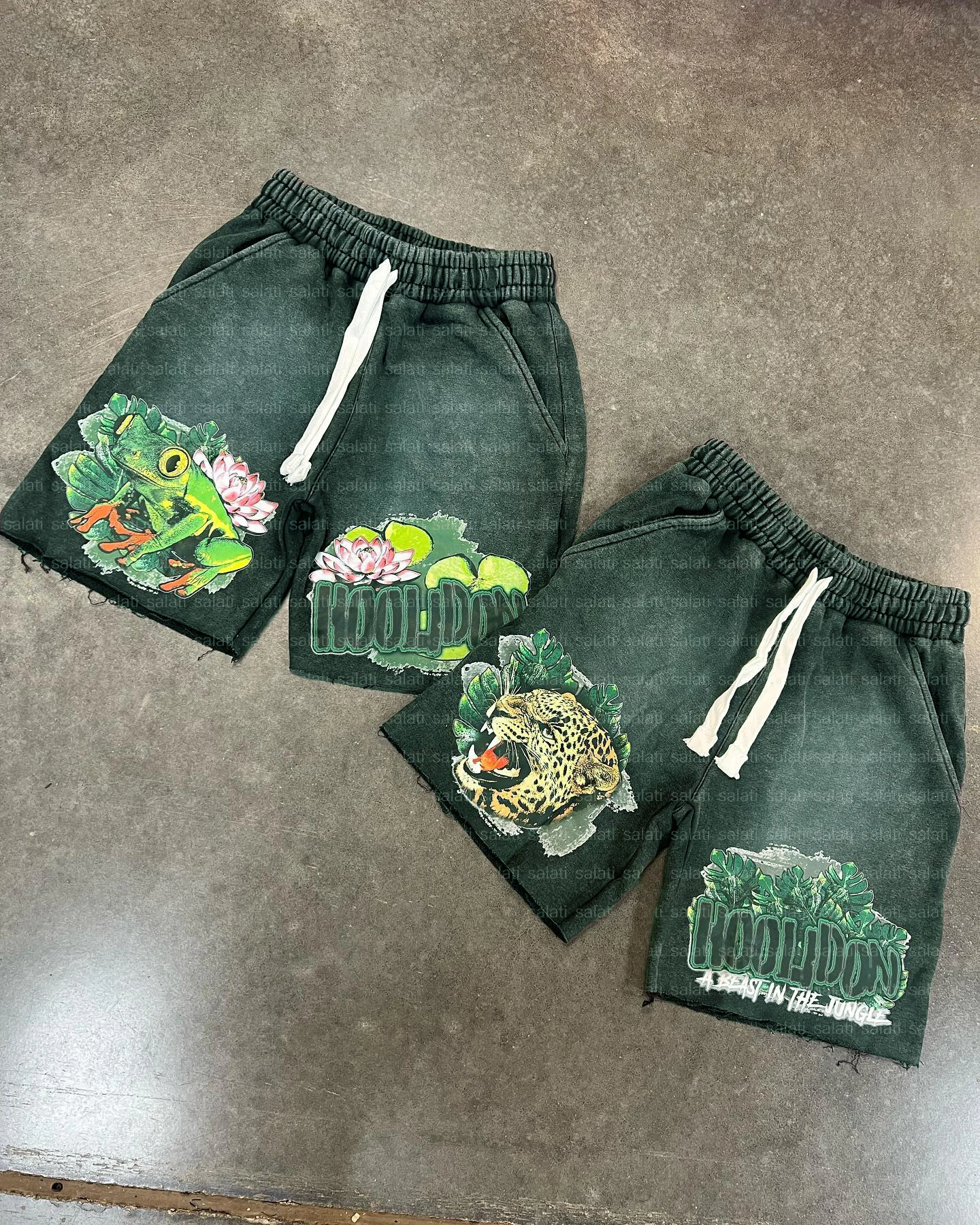Custom Streetwear Summer Bermuda Sweat Shorts Baggy Oversized Cotton French Terry Sun Faded Distressed Acid Wash Shorts for Men gallery 10