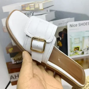 2026 Femmes Sandales Chaussures slippers Soft Sole Luxury Chic Wear Casual Flip-flops Flat Heeled Ladies Women PU Sandals Shoes