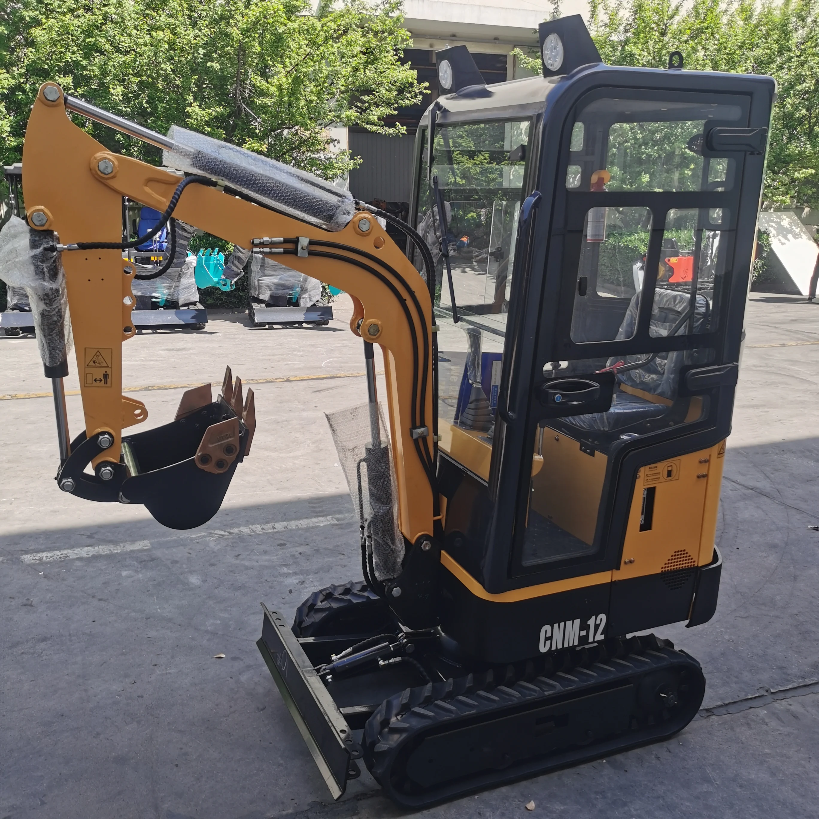 Китай оптовая продажа гидравлический маленький экскаватор мини-экскаватор на гусеничном ходу 1 тонна бесплатная доставка