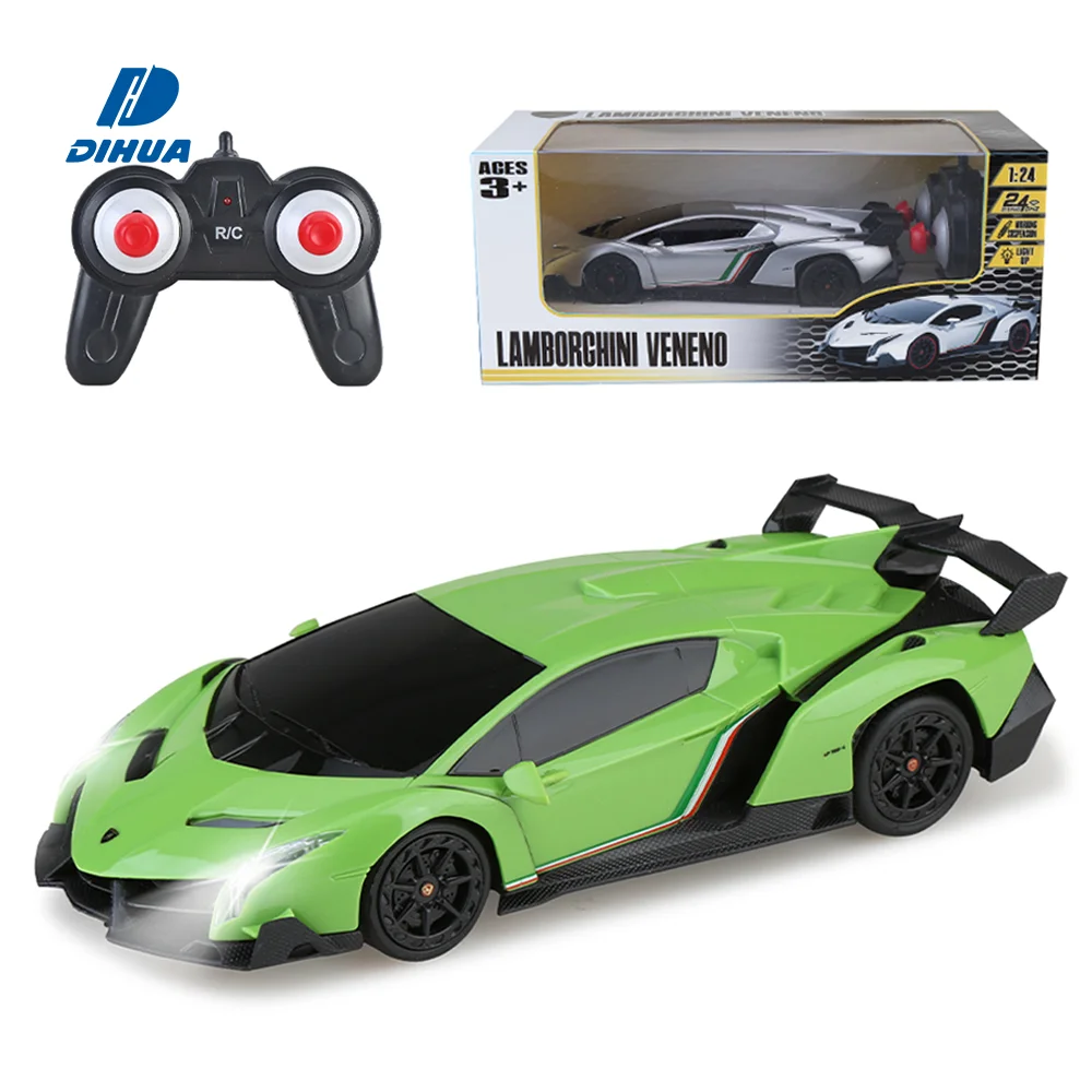 1/24スケール、フル機能搭載の公式ライセンスモデル『ランボルギーニ・ヴェネノ』。2.4GHzラジコンカー（ヘッドライト付き）。子ども向けのクールなスーパーカー