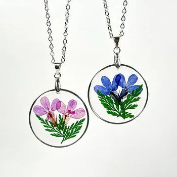 2022 new fashion resin pendant dried flower jewelry handmade pendant pressed flower necklace for women