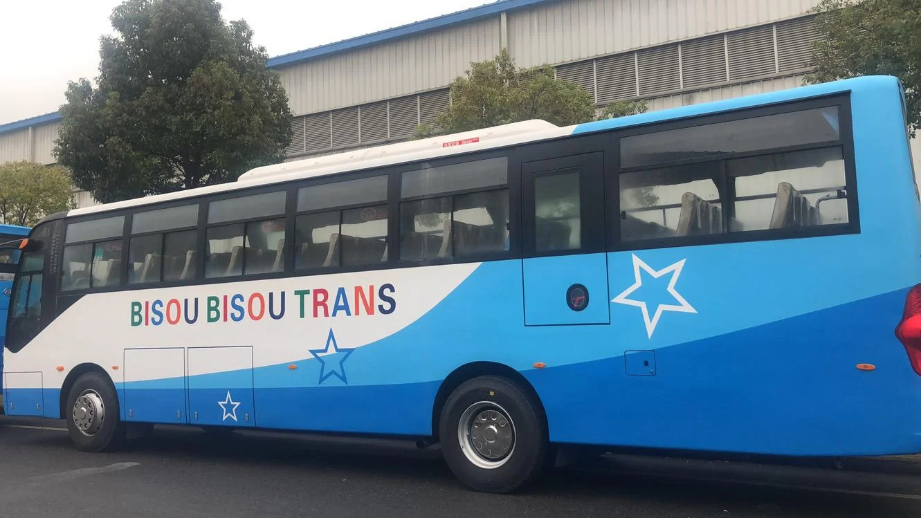 中国全新客车45座前置发动机客车