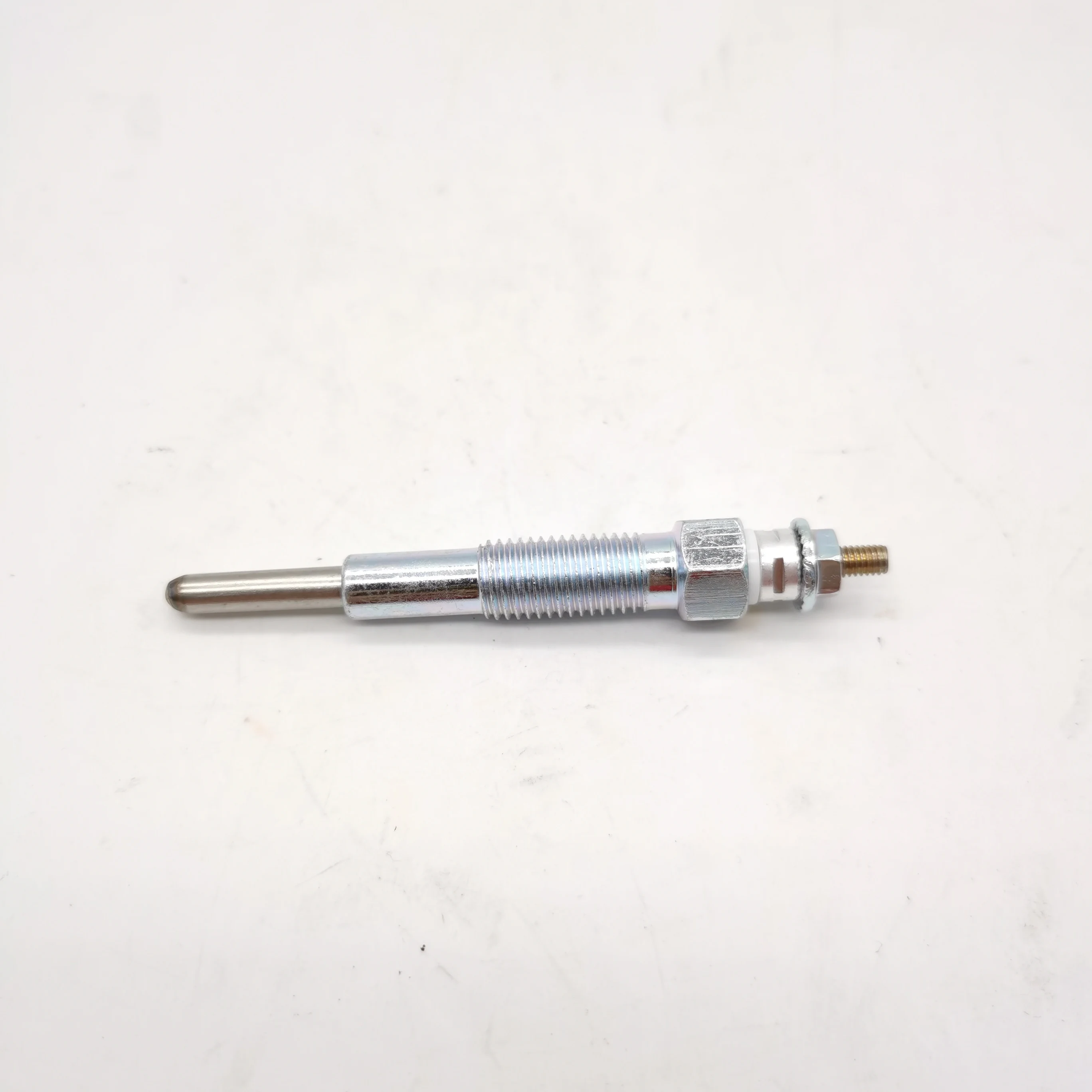 Automobile Preheating Glow Plug for Mazda 626 II Hatchback PREGIO Box  0K75B18140