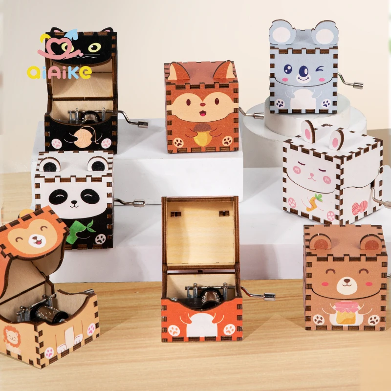 子供用ハンドメイドDIY木製音楽ボックス 子供向け教育玩具 家庭用装飾ミニ木製ハンドクランク音楽ボックスギフト