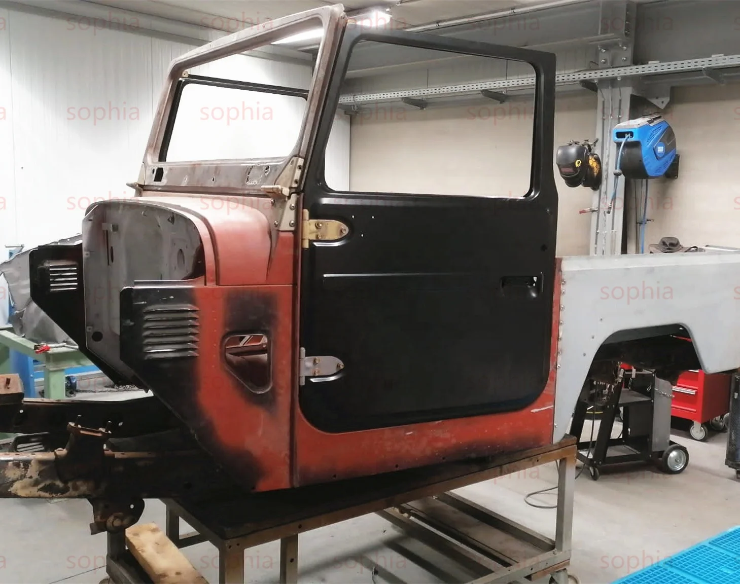 High Quality Vintage Old Land Cruiser Fj40 Hj60 Lj70 Fj70 Parts For