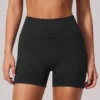 Black-Shorts