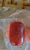 Lattina di cola rossa da 150 g con logo
