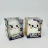 Mezcla de chicos blancos y chicas blancas.