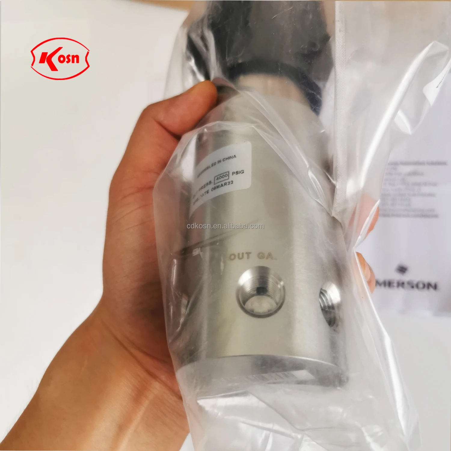 1pcs NUOVA Valvola riduzione pressione TESCOM 44-1116-24 FedEx o DHL o UPS