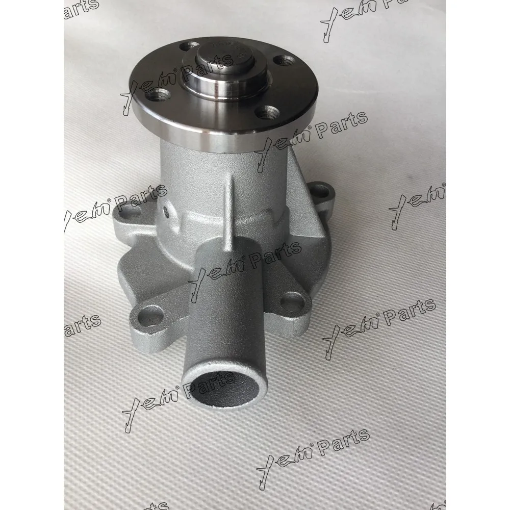 D950 Water Pump for Kubota Wholesale Engine Parts 3