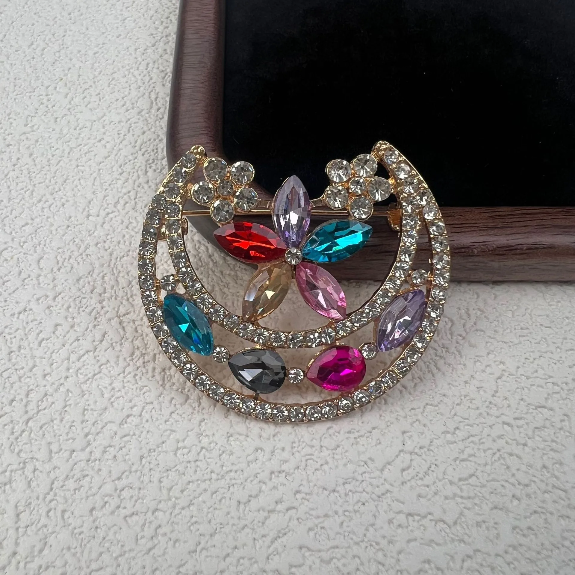 Spilla Gioiello Farfalla Con Cristalli E Perle - Lussuosa, Vintage, Per Donne, Regalo Festa