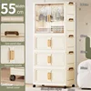 Armario de 55 cm de ancho, con 3 puertas plegables.