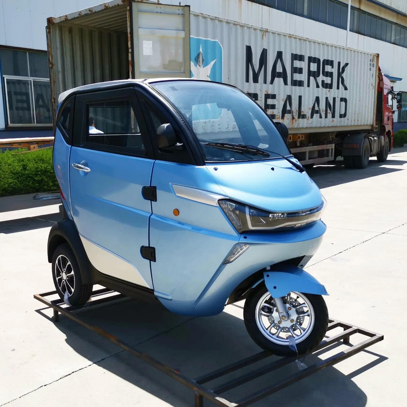 Лидер продаж, электрические новые автомобили стандарта EEC L7e