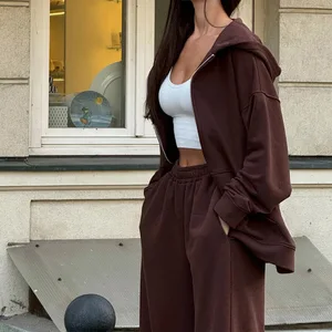 Wholesale Custom Sport Outfit Brown Zipper Hoodies and Loose Jogging 2pcs Women Loungewear Blank Hoodies Tracksuits