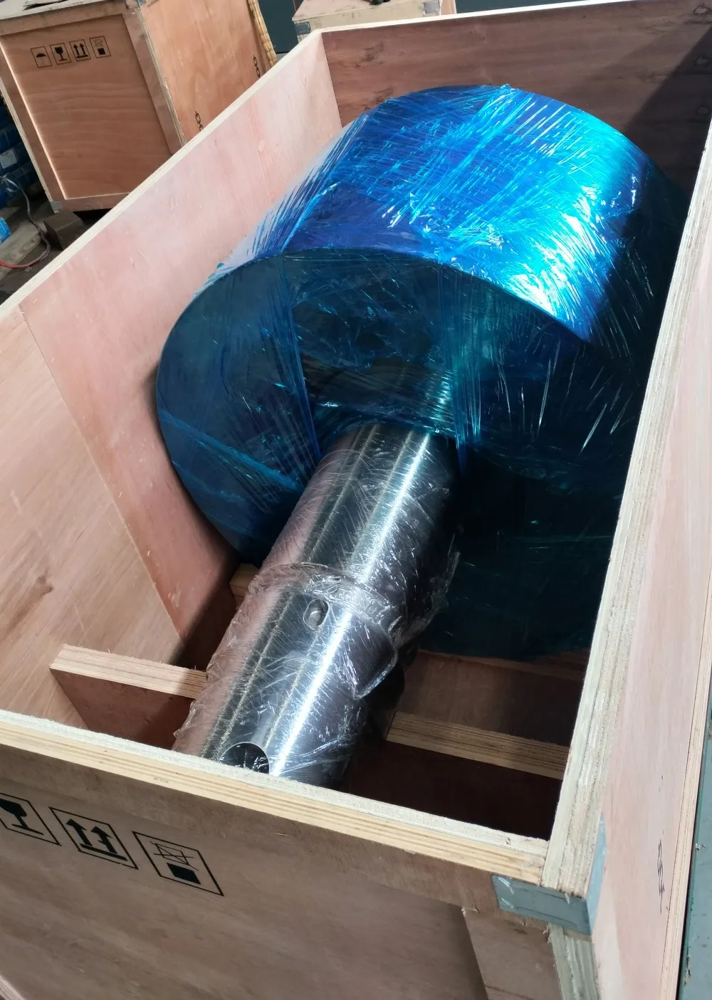 Luoyang Wangli China Suppliers Steel Oem Trunnion Roller