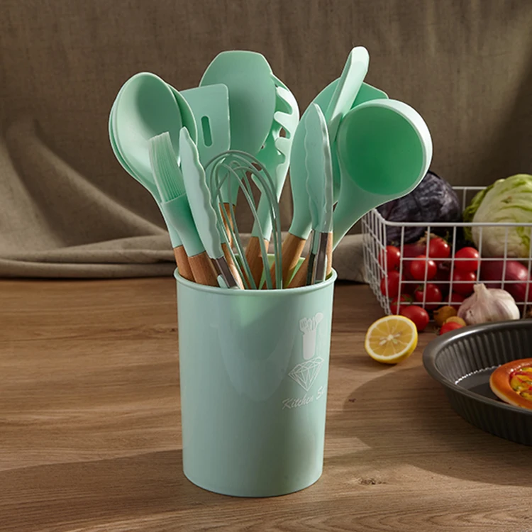 Wholesale 12 Piece Food Grade Cooking Tools Beech Wooden Handle