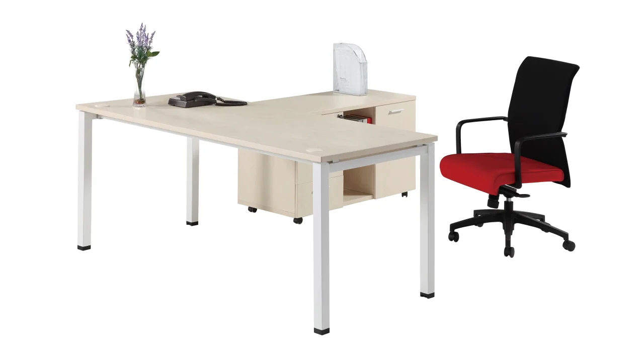 Greatway New Design Office Desk With Wheels Office White Novelty Metal Style Surface