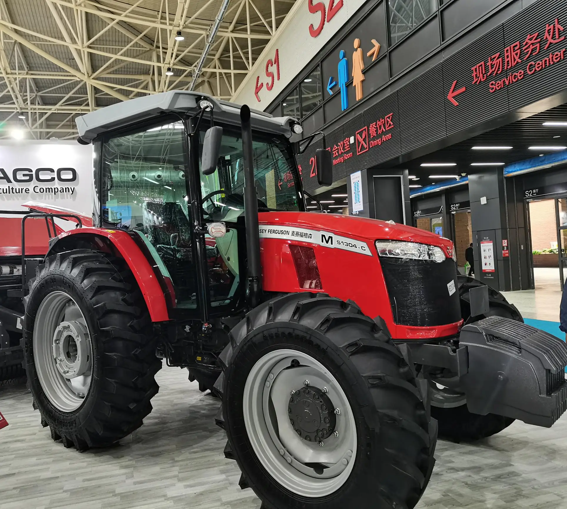 80 -90horsepower Tractor Is A Brand-new Second-hand Tractor With ...